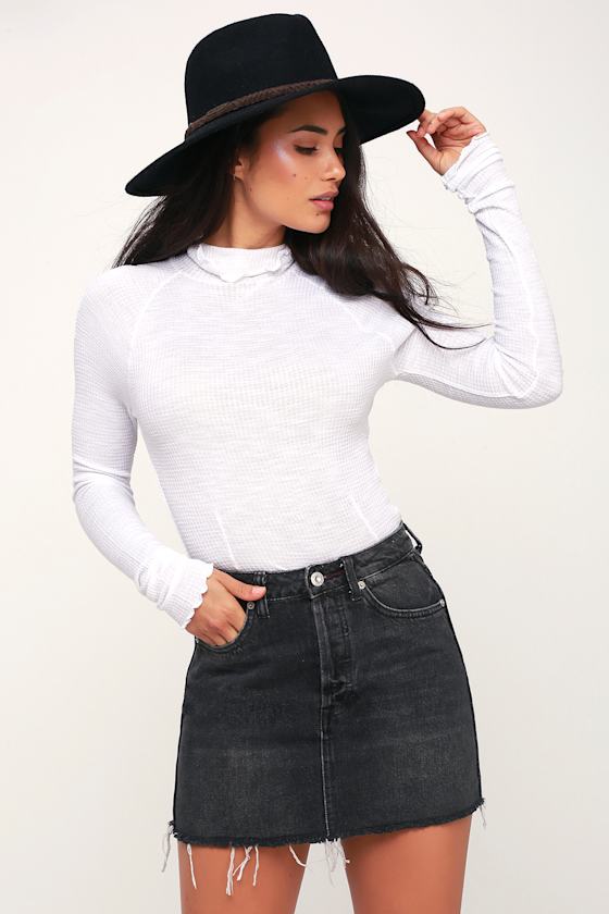 Rugged A-Line Washed Black Denim Mini Skirt 1