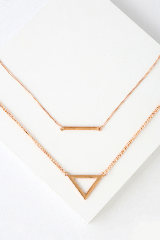 Detail to Tell Rose Gold Layered Necklace 2