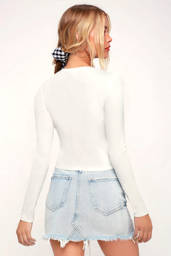 TD1376: WHITE 2