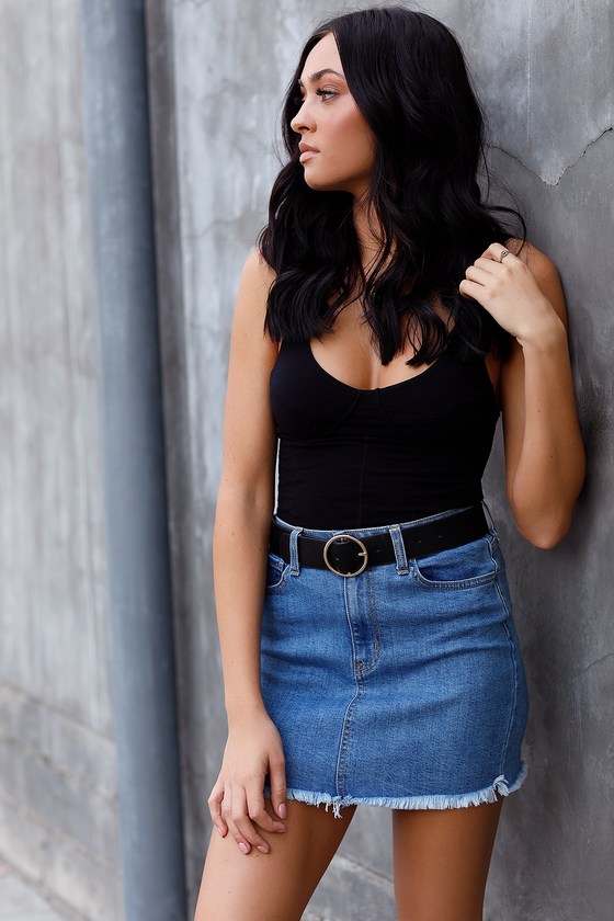 Medium Wash Denim Skirt - Mini Skirt - High-Waisted Skirt - Lulus