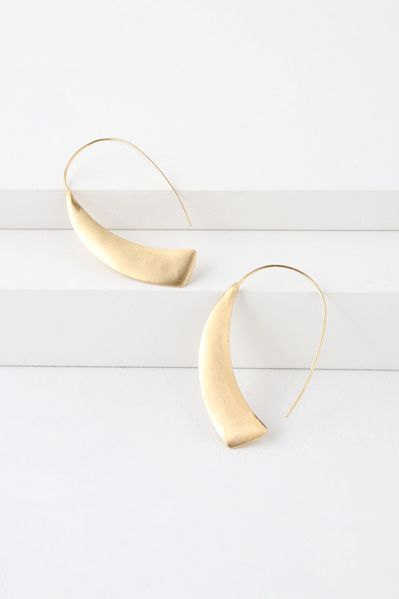 Shine Time Gold Threader Earrings 1