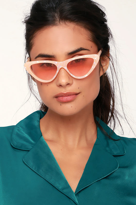 Trendy Beige Sunglasses CatEye Sunglasses Sunglasses Lulus