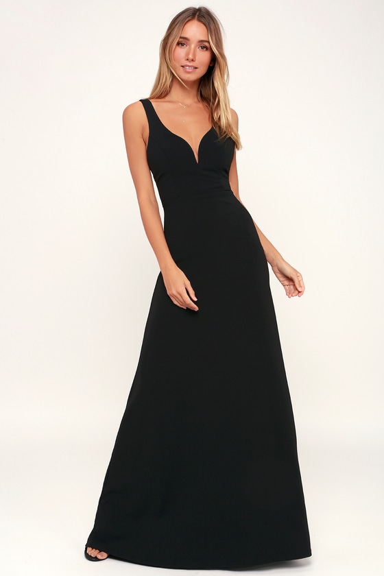 long black v neck dress