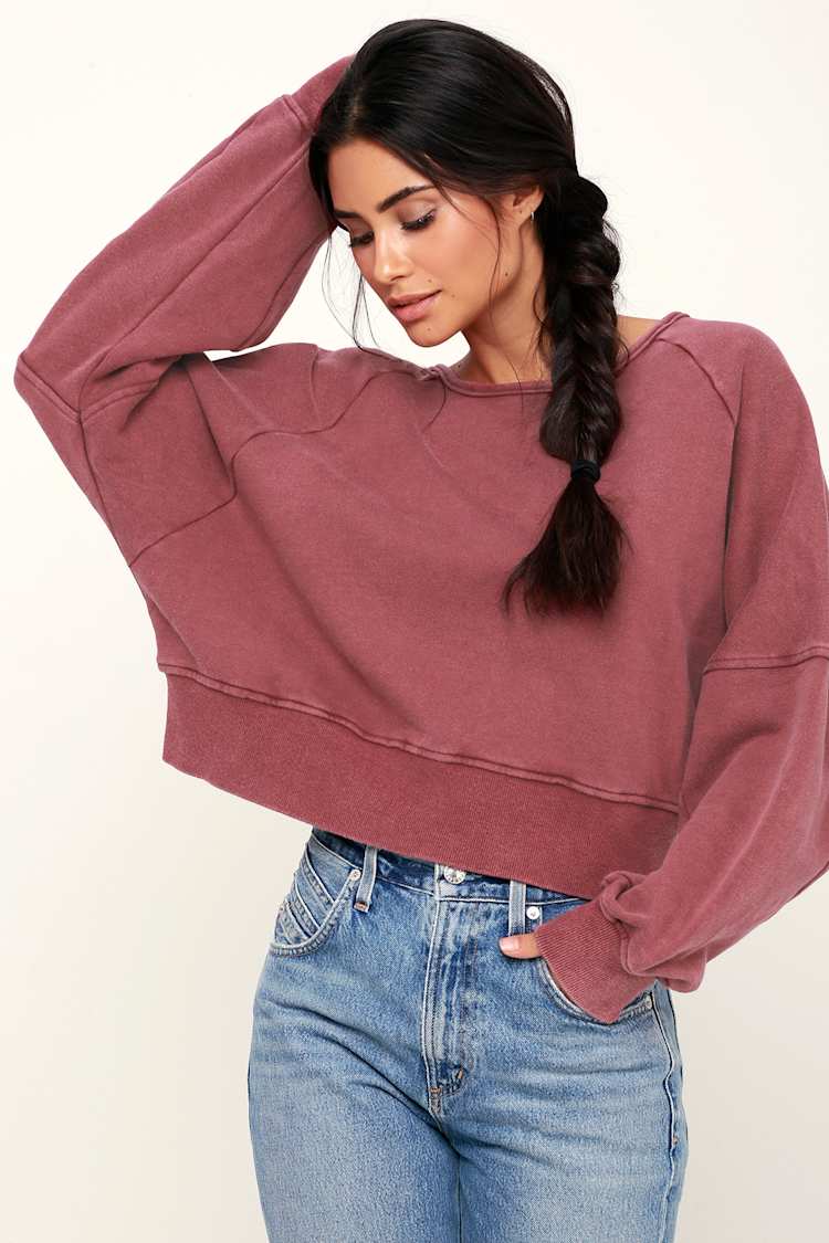Twist Connection Washed Burgundy Backless Cropped Sweater Top