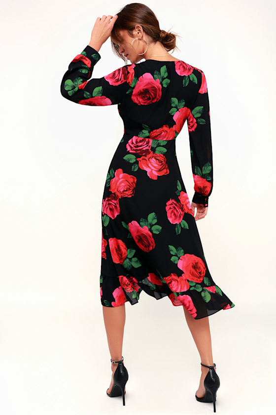IMISSYOU wrinkle waist floral long dress in Black