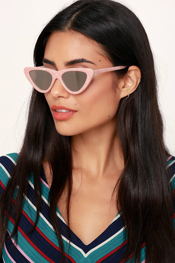 Feeling Fierce Pink Mirrored Cat-Eye Sunglasses 4