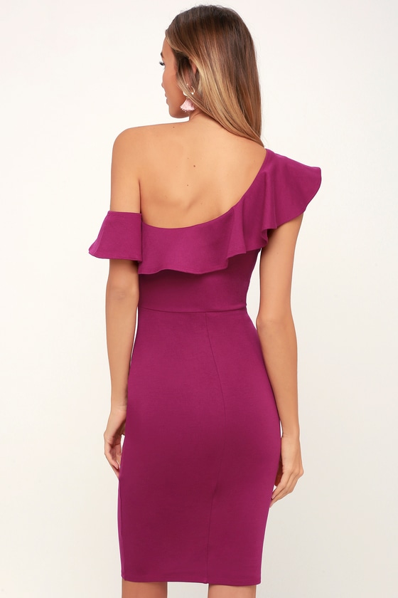 ruffled one shoulder