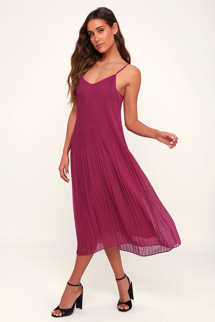 midi maxi dresses wedding guest Black Midi Wedding Guest Dress with Beaded Flowers– PromGirl