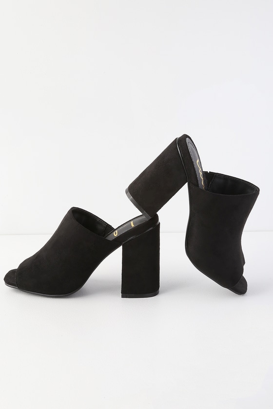 Cute Mules - Peep-Toe Mules - Black 