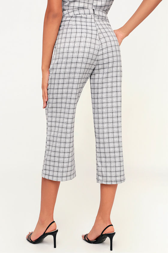 Bet on It Grey and White Plaid Cropped Pants 4