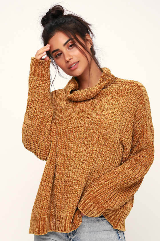 mustard yellow turtleneck sweater
