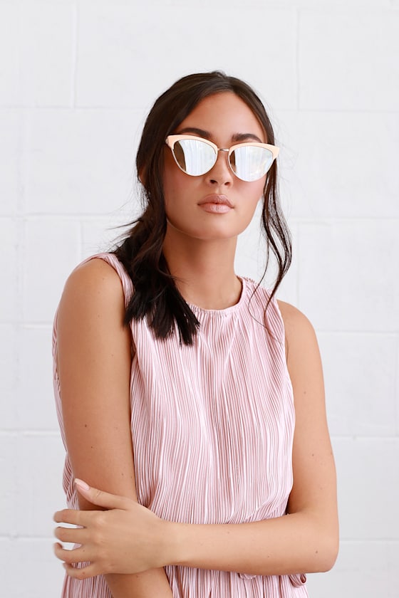 Hunky Dory Pink Cat-Eye Sunglasses 1