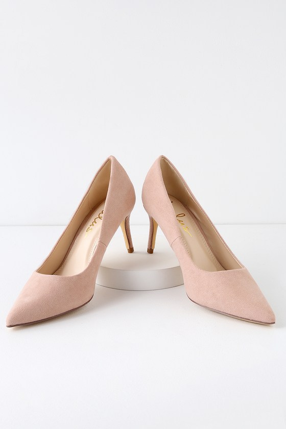 mauve colored pumps