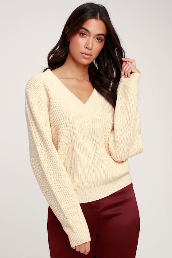 sweater and jeans outfit ideas