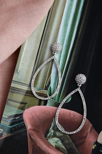 Glow For You Silver Teardrop Rhinestone Earrings 1