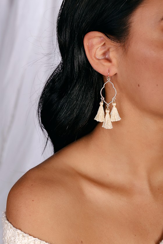 Mailie Ivory and Gold Tassel Earrings 5