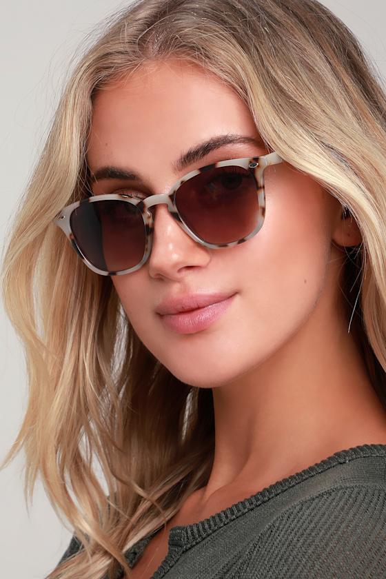 Cute Tortoise Sunglasses Light Tortoise Sunnies Grey Sunnies Lulus