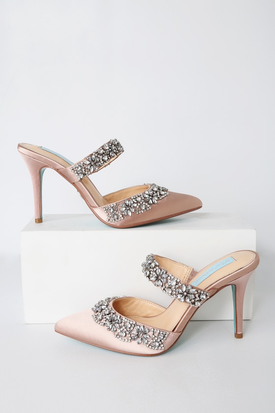 betsey johnson mules