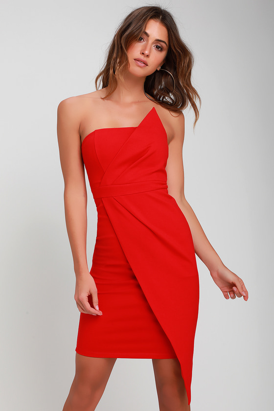 red strapless cocktail dress