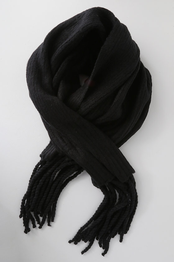 Jaden Black Ribbed Fringe Blanket Scarf 2