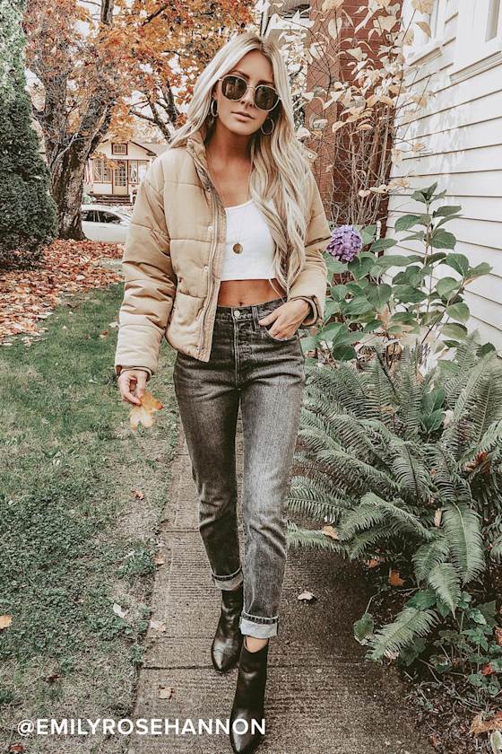 beige cropped puffer coat