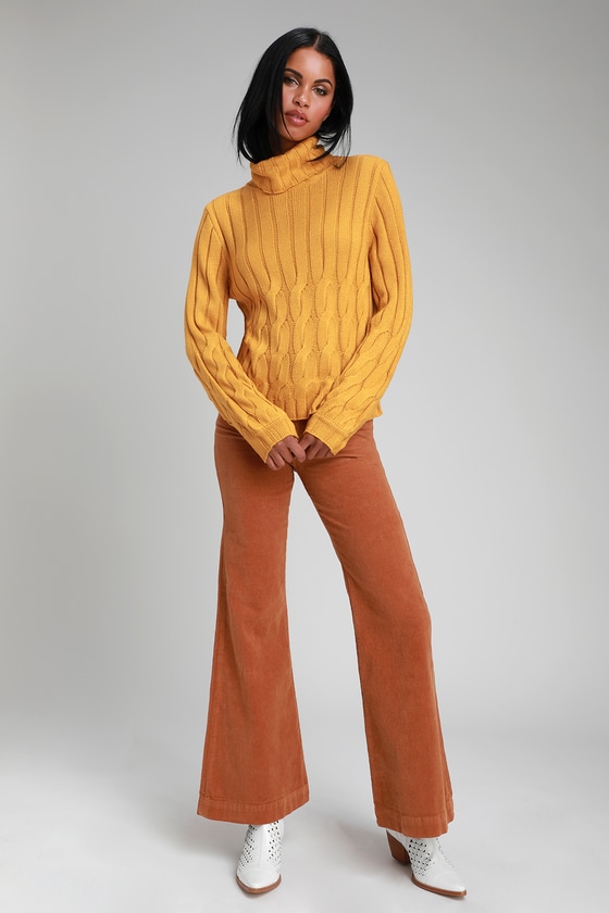 Mustard ribbed turtleneck sale