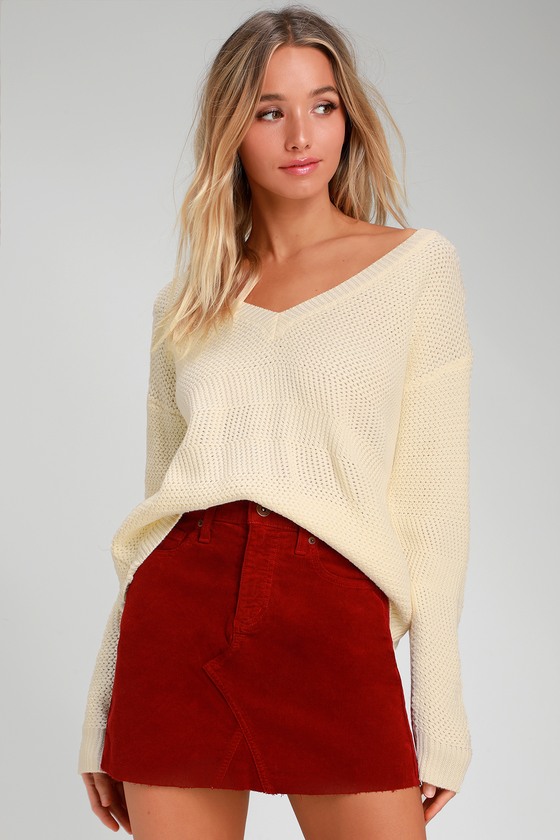 cream christmas sweater
