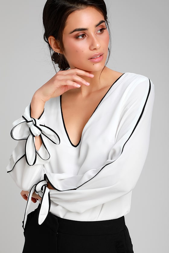 white tie up top long sleeve