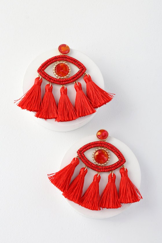 Sight Seeing Red Beaded Tassel Eye Earrings 1