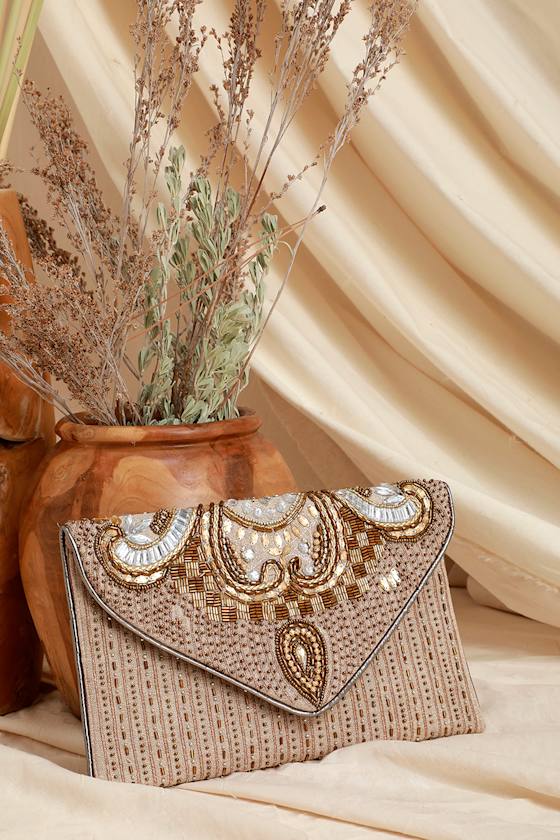 Constantinople Gold Beaded Clutch 1