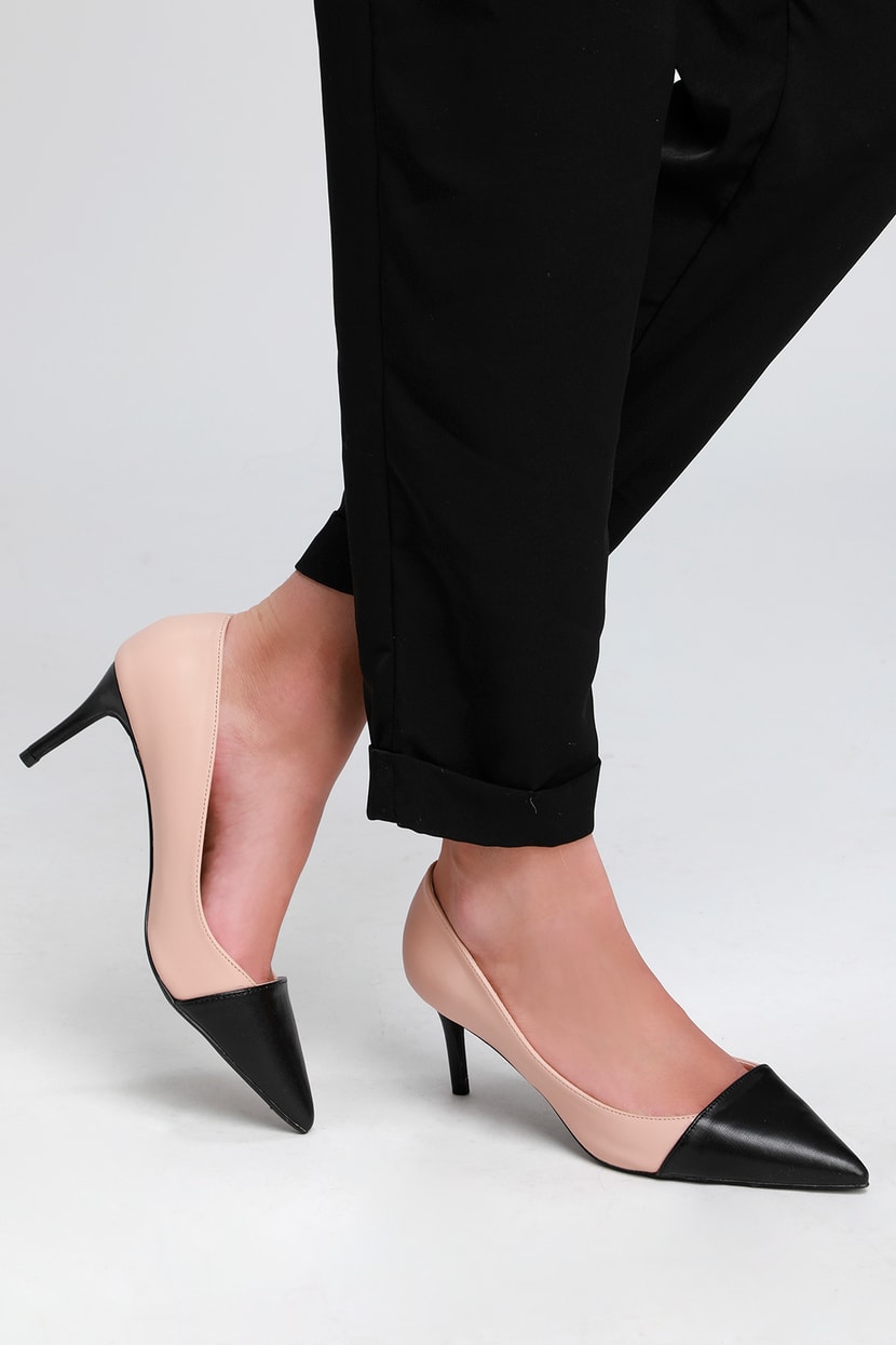 Cute Pumps - Two-Tone Pups Nude and Black Pumps - Chic Pumps - Lulus