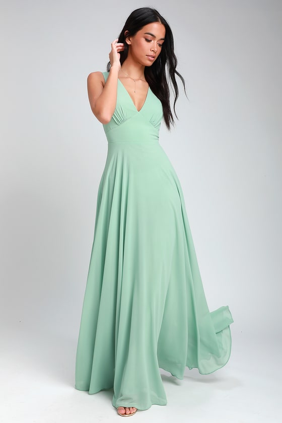 green sleeveless maxi dress