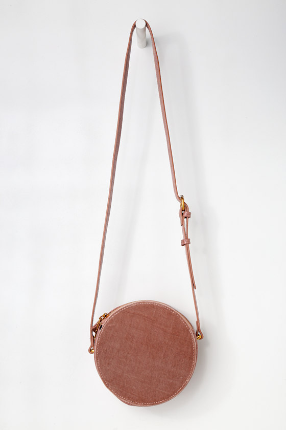 Round Of Applause Mauve Pink Velvet Circle Purse 2