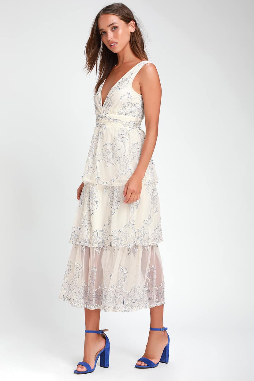 green emerald velvet dress Leo Lin - Larissa Embroidered Lace Midi Dress main image 0