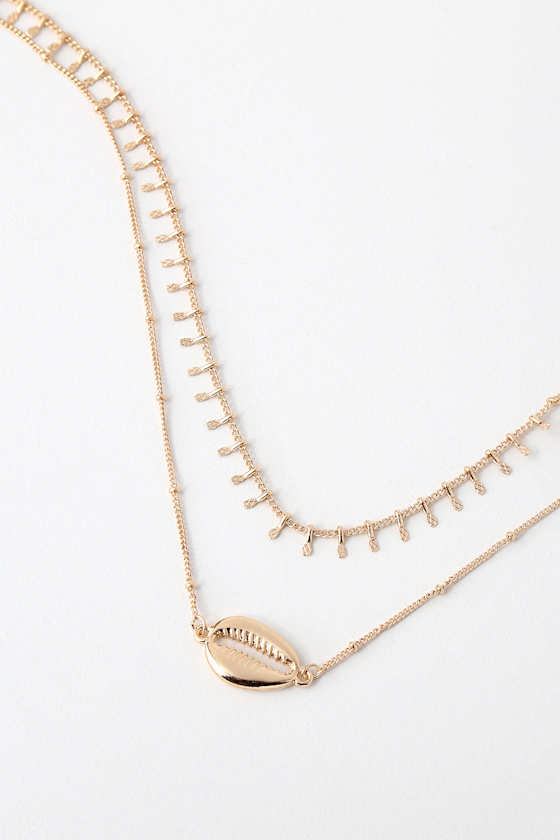 Kailani Gold Puka Shell Necklace 1