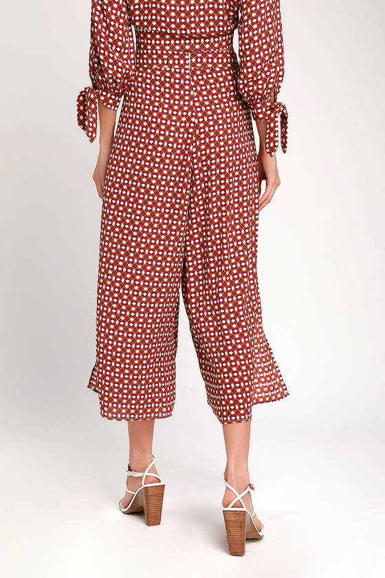 rust red pants