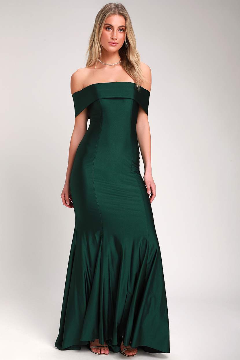So Enchanted Emerald Green Off-the-Shoulder Maxi Dress | Off shoulder  mermaid dress, Girls bridesmaid dresses, Dress