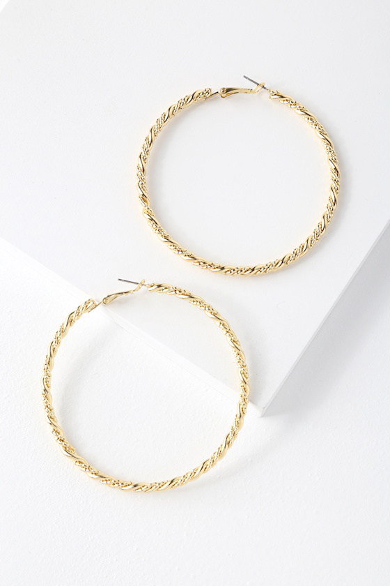 Thera Gold Hoop Earrings 2