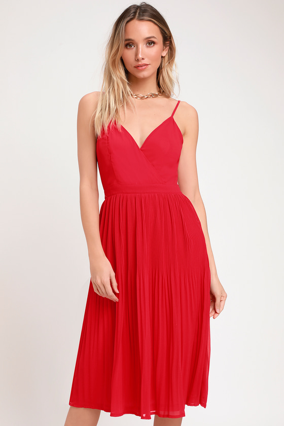 red dress pleated