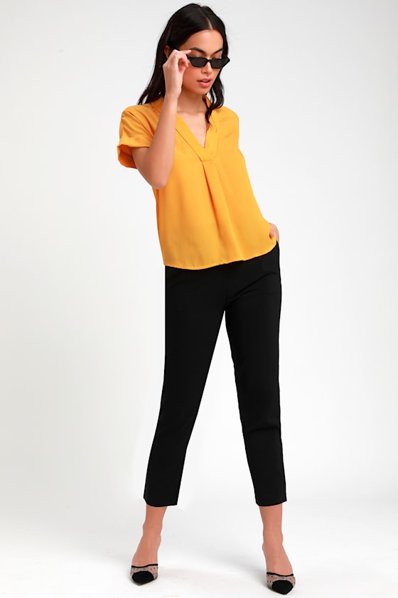 Rise to the Top Yellow Short Sleeve Top 2