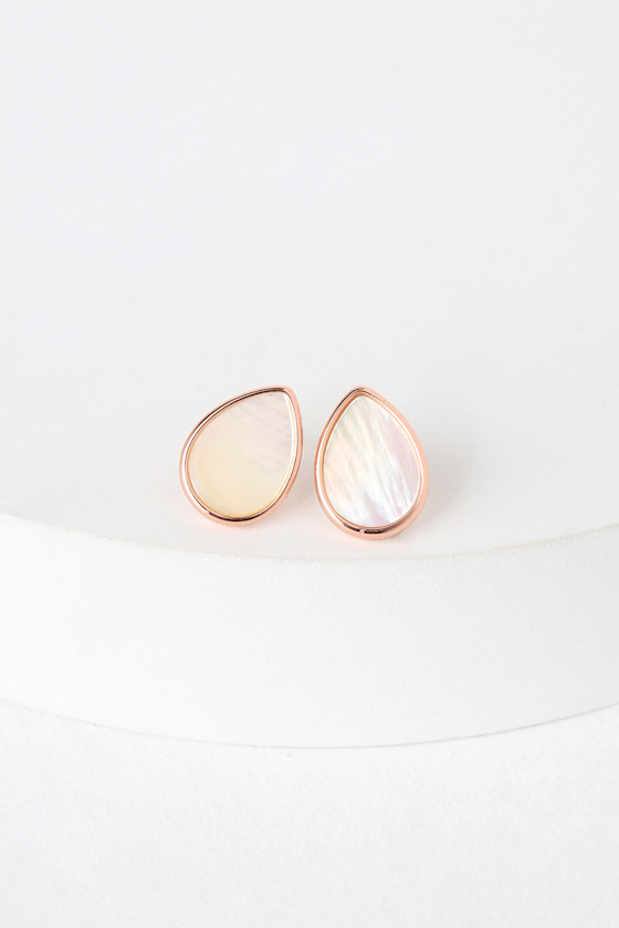 Illuminate the Night Rose Gold and Pearl Earrings 4