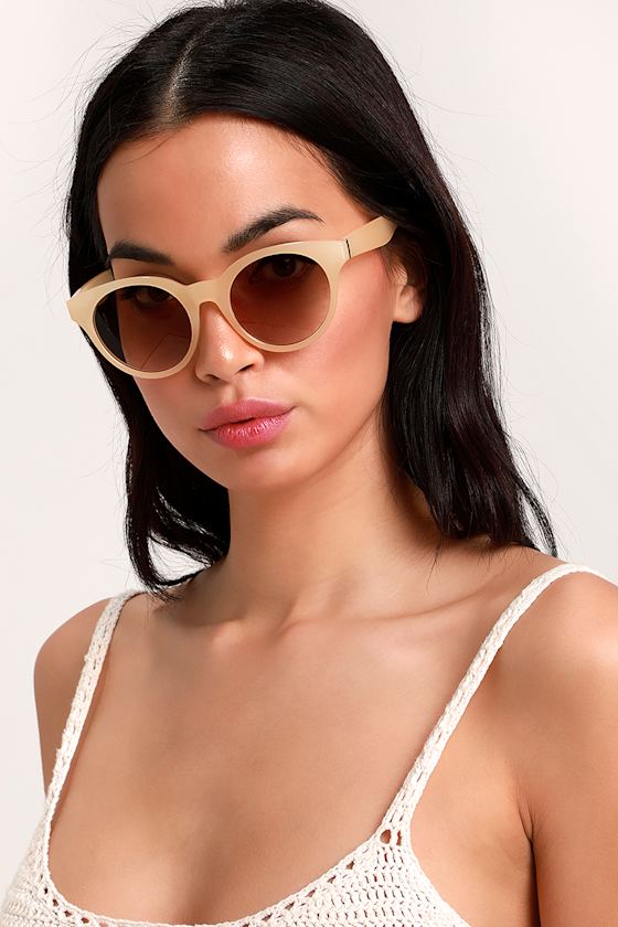 Zodiac Beige Round Sunglasses 4