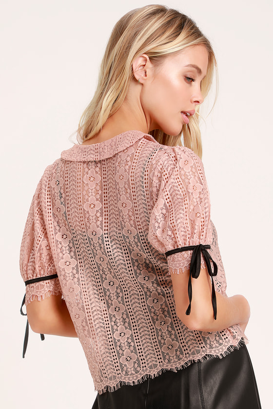 lace short sleeve top