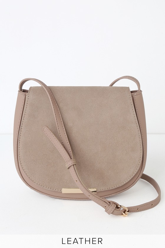 TAUPE SUEDE TOTE W/CIRCLE – How Cute is That? Boutique