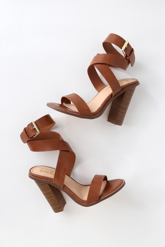 wooden tan heels