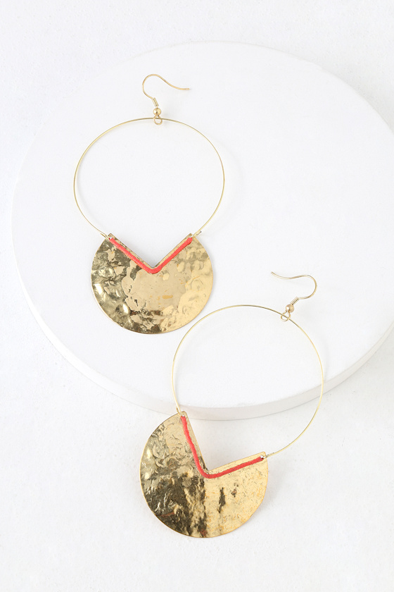 Boheme Hammered Gold Earrings 1