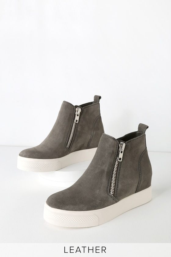 wedgie grey suede