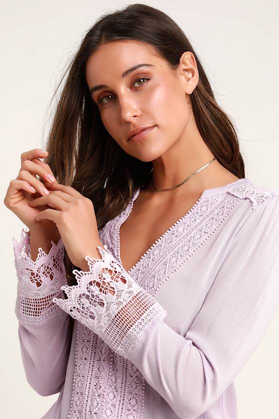 Bali Daydream Lavender Lace Long Sleeve Top 2