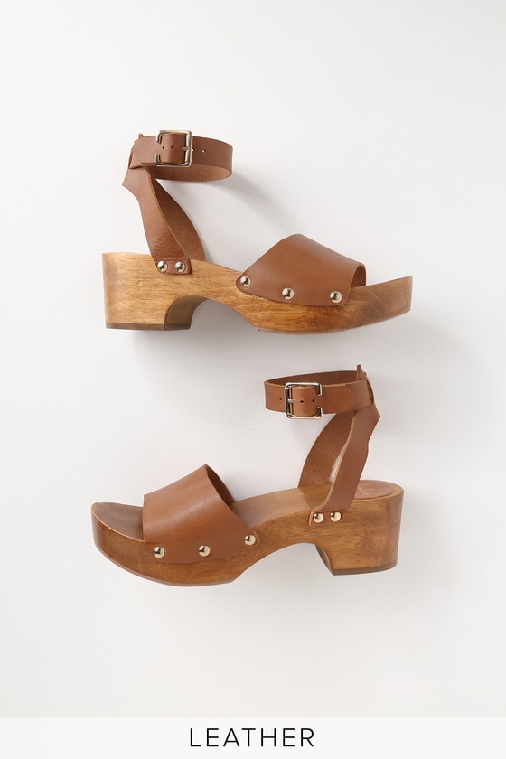 lulus willy cognac leather open toe clog sandals