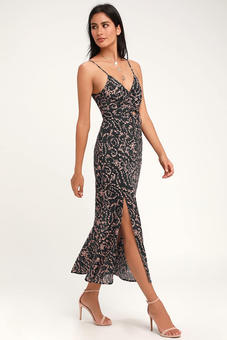 knee length dresses for ladies Dahlia Est Floral Navy Dress 36